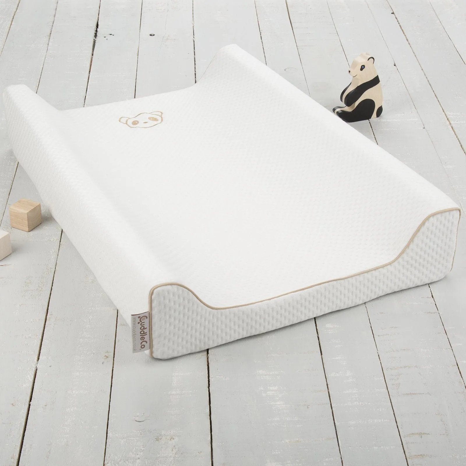 CuddleCo Bamboo Changing Mat - Natural