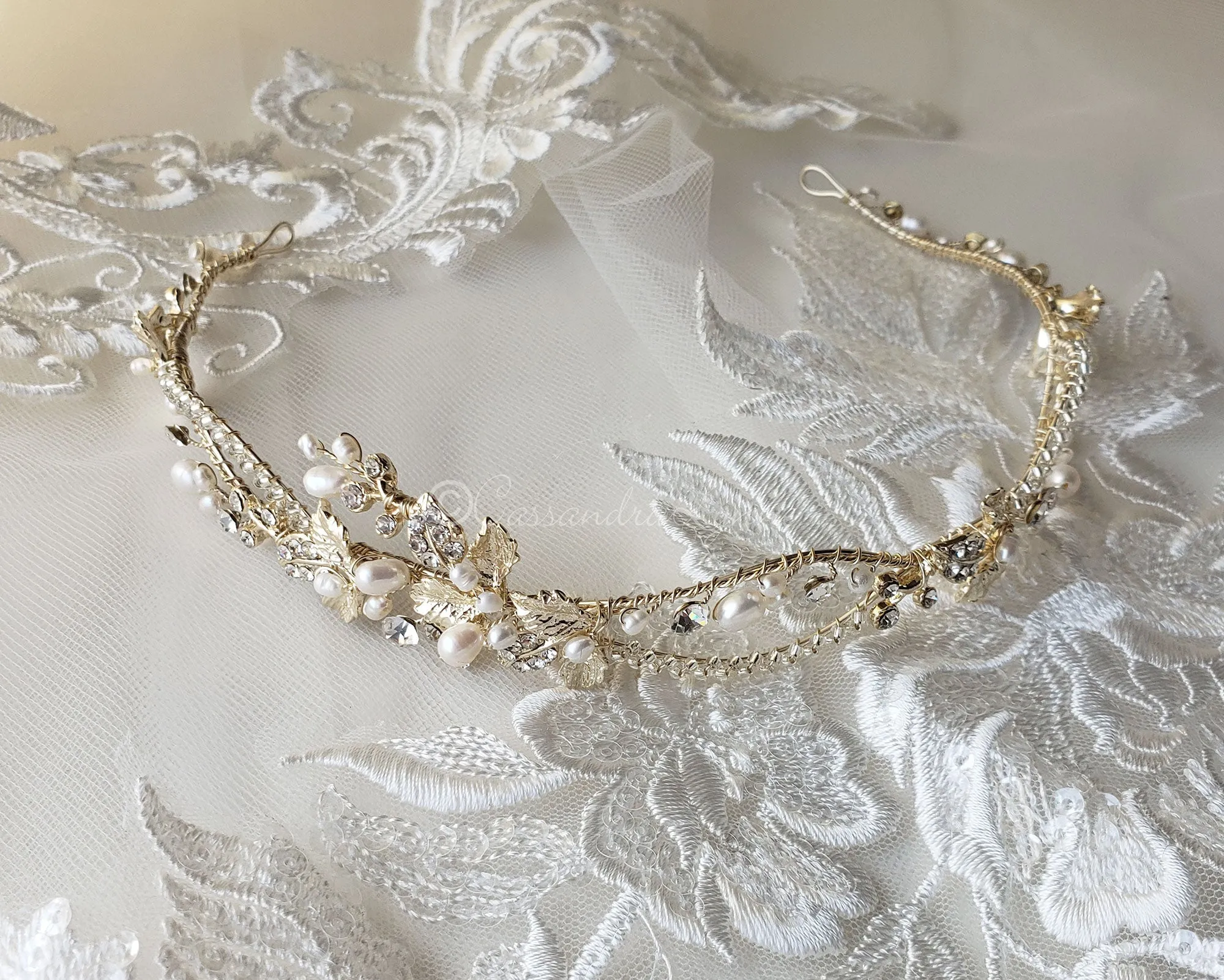 Delicate Beaded Pearl Headband