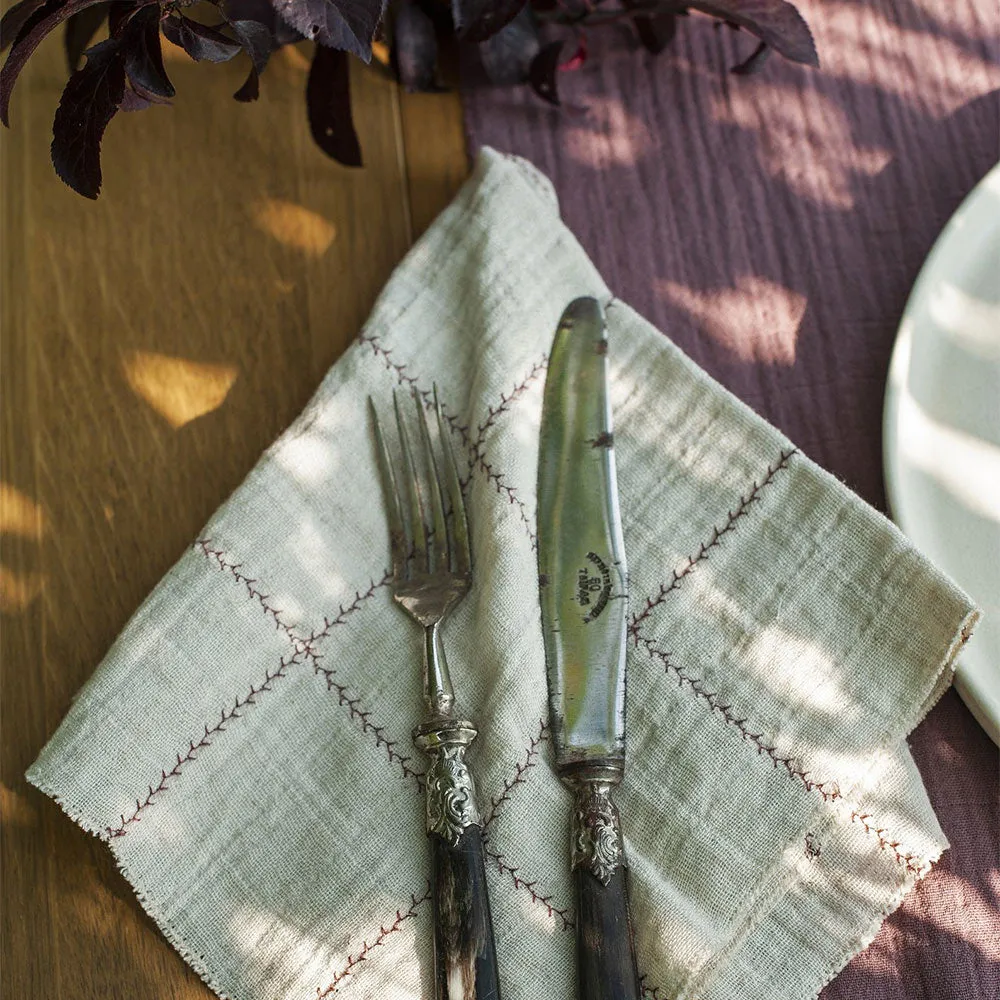 Delicate Branch Napkin Set - Plum Check