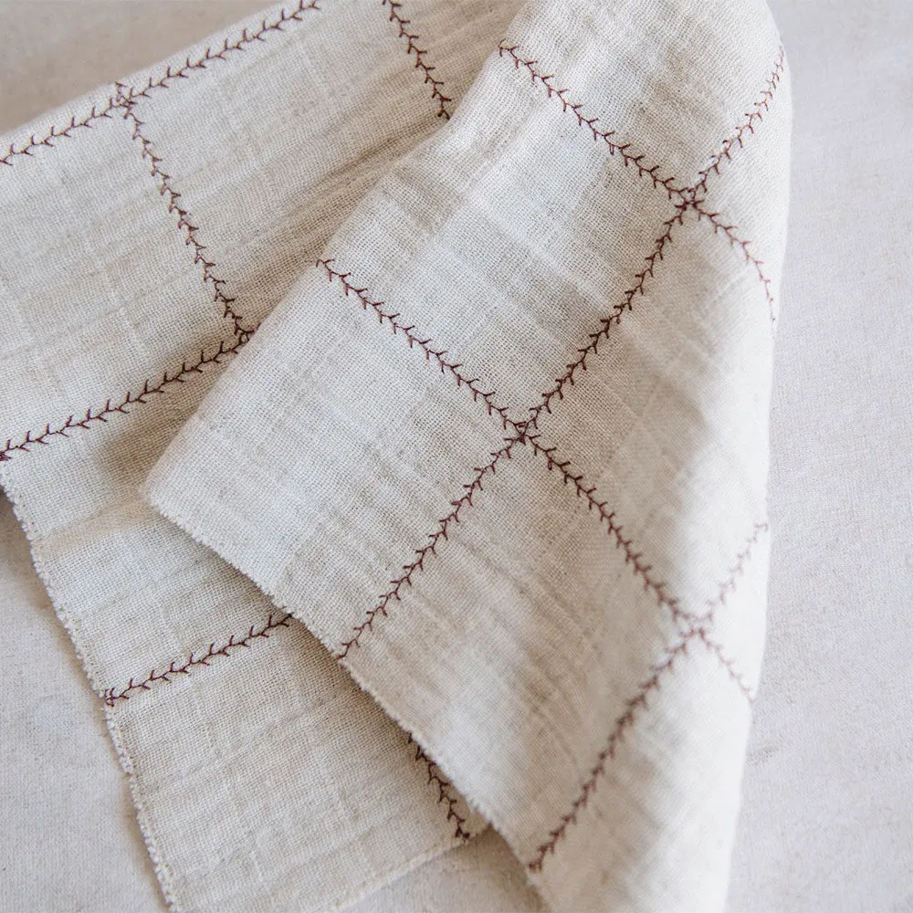 Delicate Branch Napkin Set - Plum Check