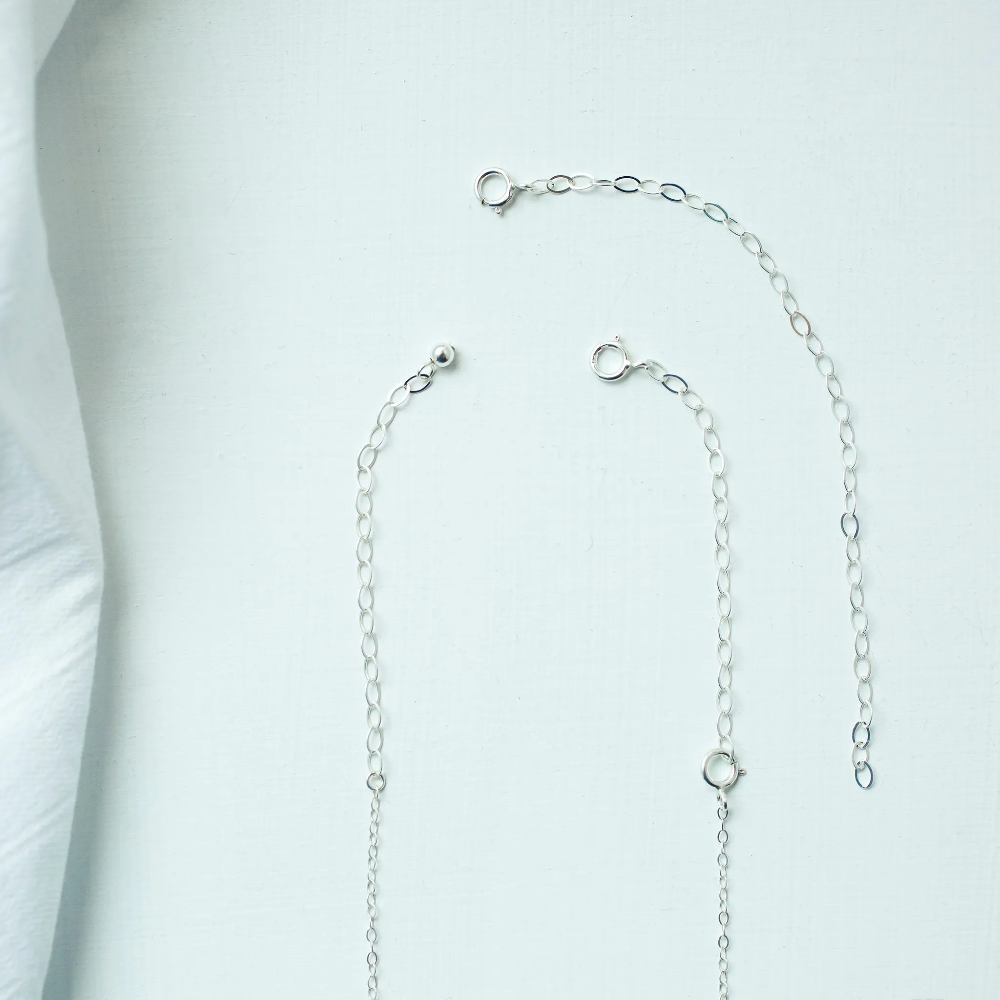 Delicate Extender Chain Set