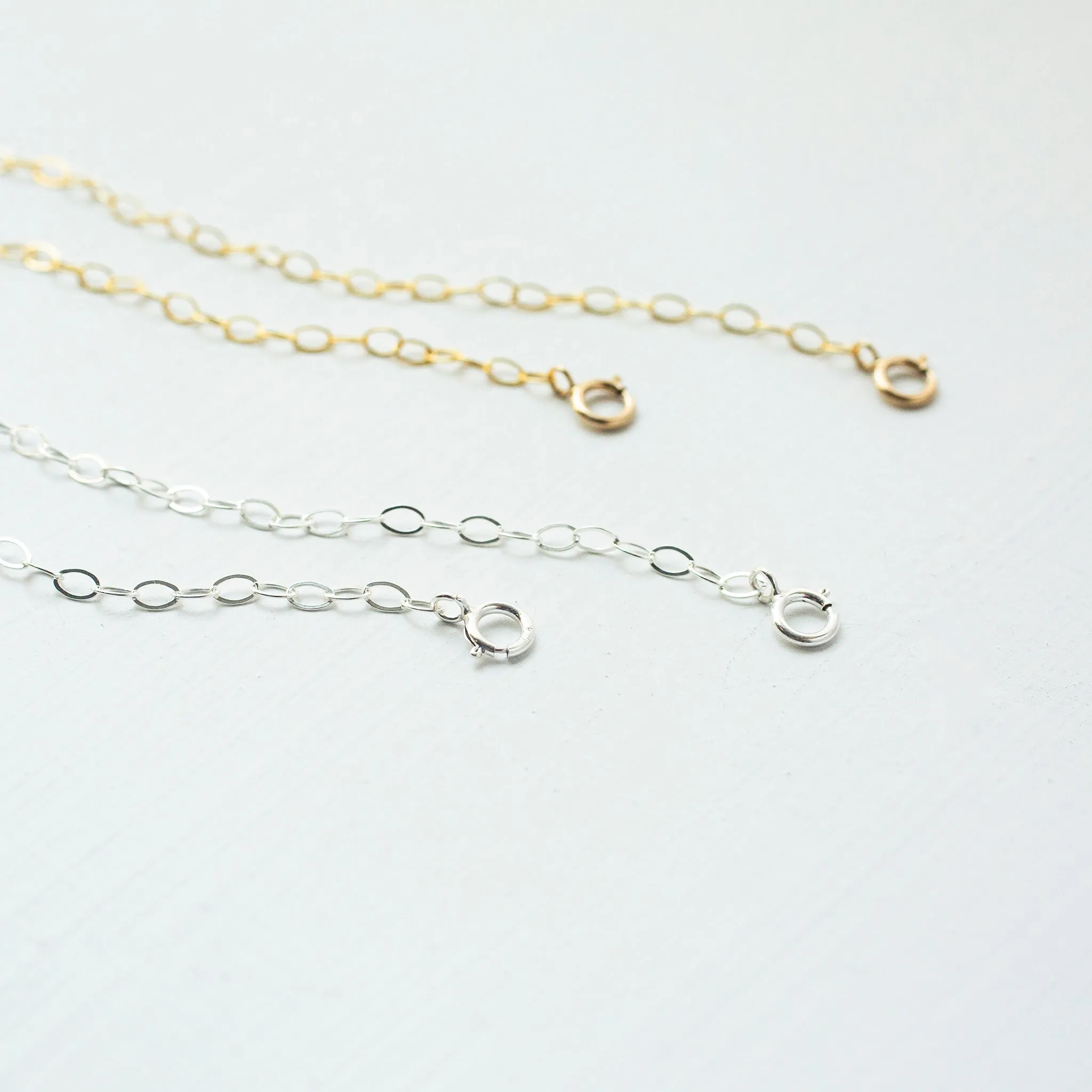 Delicate Extender Chain Set