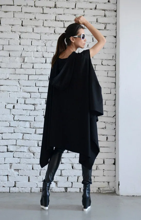 Extravagant Urban Style Tunic Top