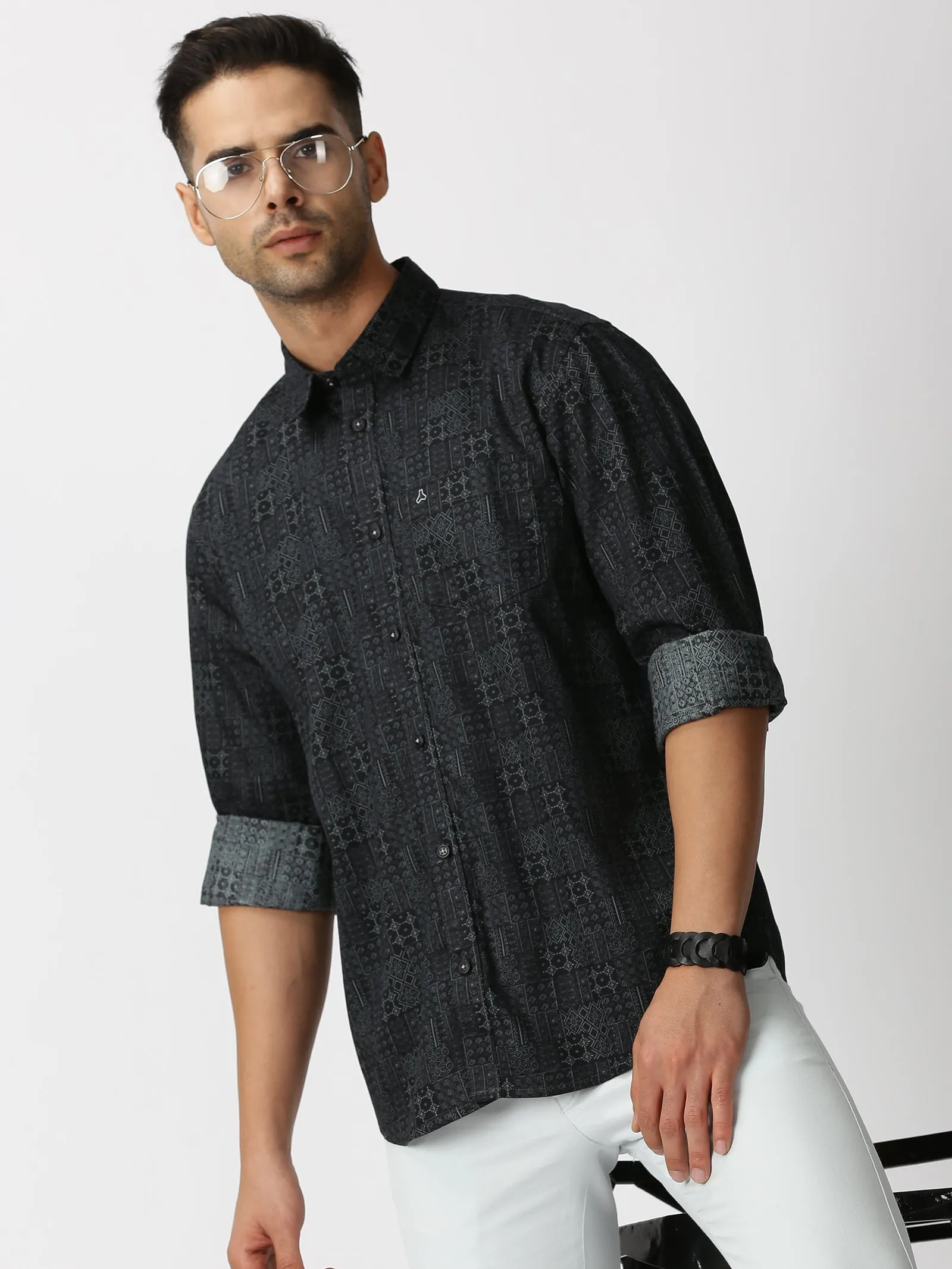 MEN'S BLACK PRINT SLIM FIT SHIRT