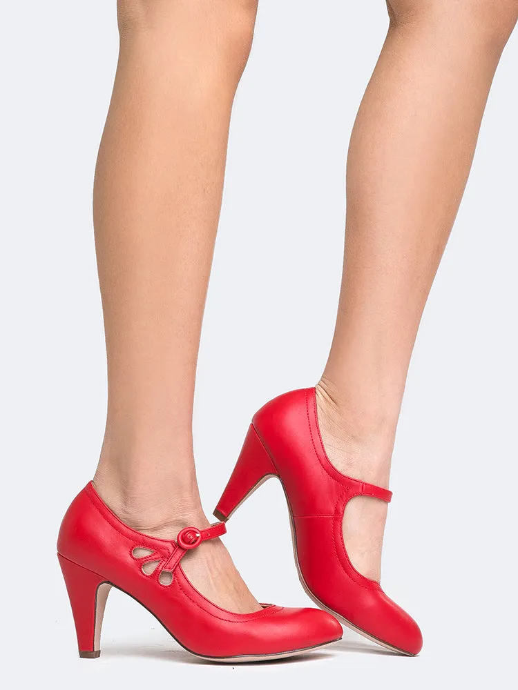 Retro Mary Jane Pumps