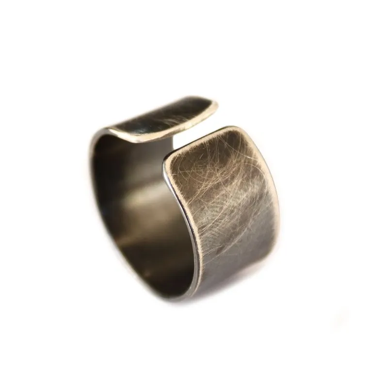 Rustic Mens Band - Brushed Matte Ring