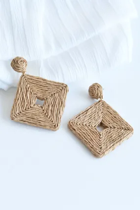 SQUARE RAFFIA EARRINGS -NATURAL