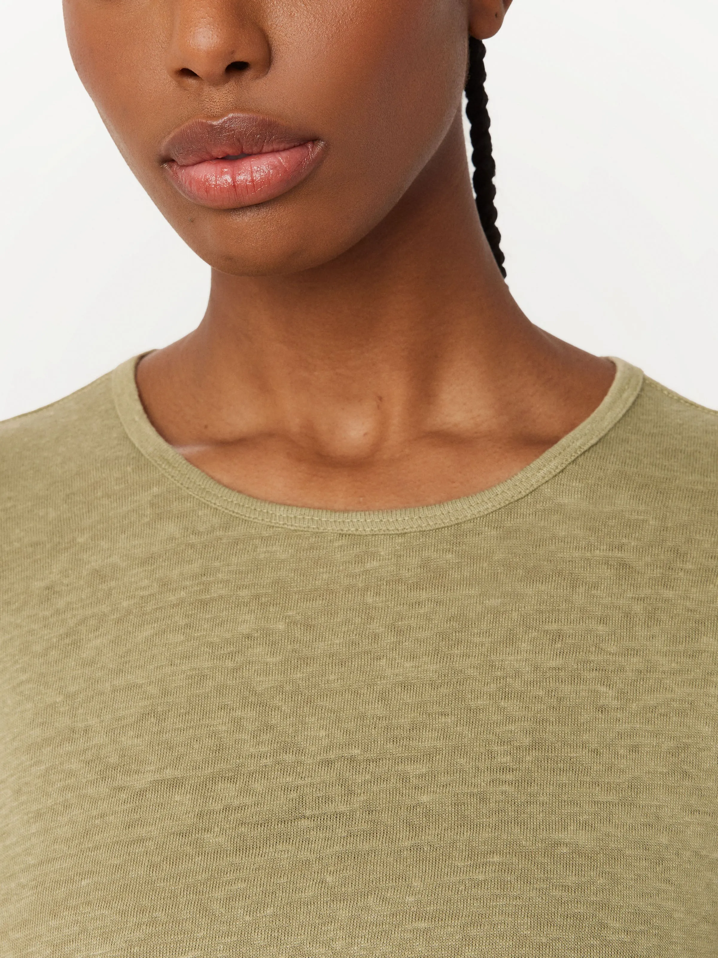 The Fluid Linen T-Shirt in Green Beige